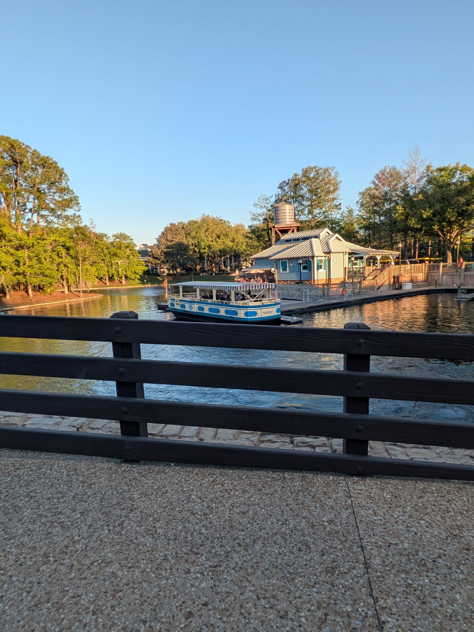 Why We Always Come Back to Port Orleans: Riverside vs. French Quarter